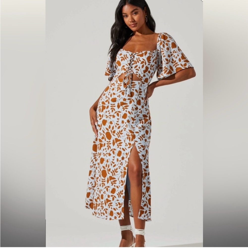 ASTR Lace Up Flutter Sleeve Cut Out Midi Dress